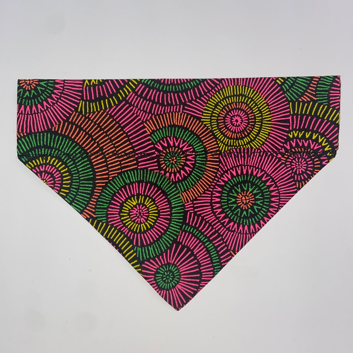 Hot Pink Spirals Slip-on Bandana - cotton